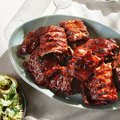 Pork spare ribs and toasties