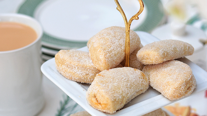 Delicious apricot turnover biscuits