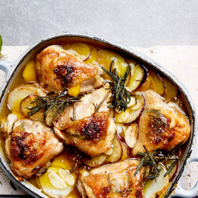 Lemony garlic chicken-and-potato bake | Woolworths.co.za