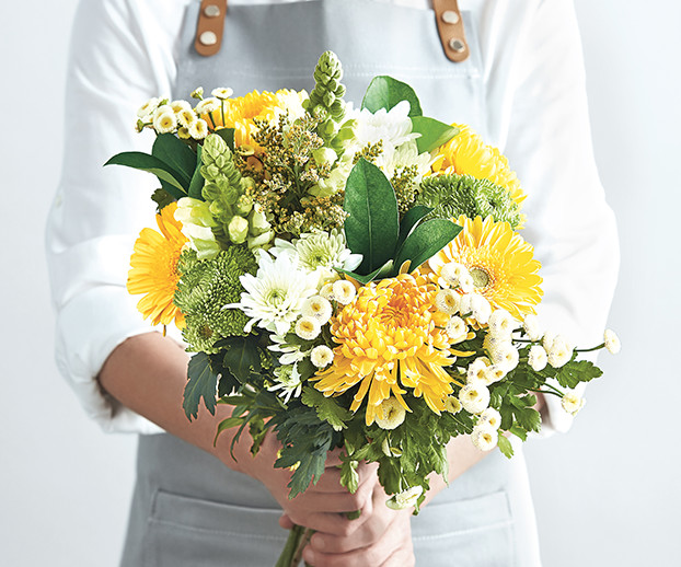 Woolworths flowers prices deals