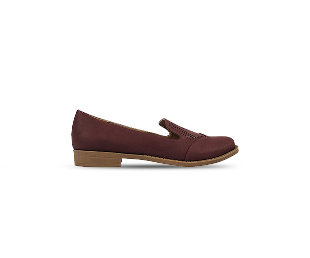 THE CUT-OUT LOAFER