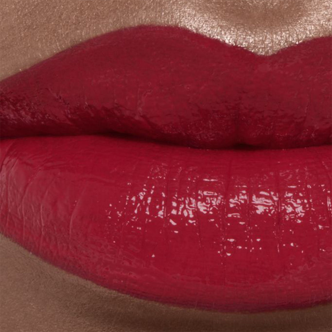 CHANEL ROUGE COCO BLOOM Hydrating & Plumping Lipstick. Intense