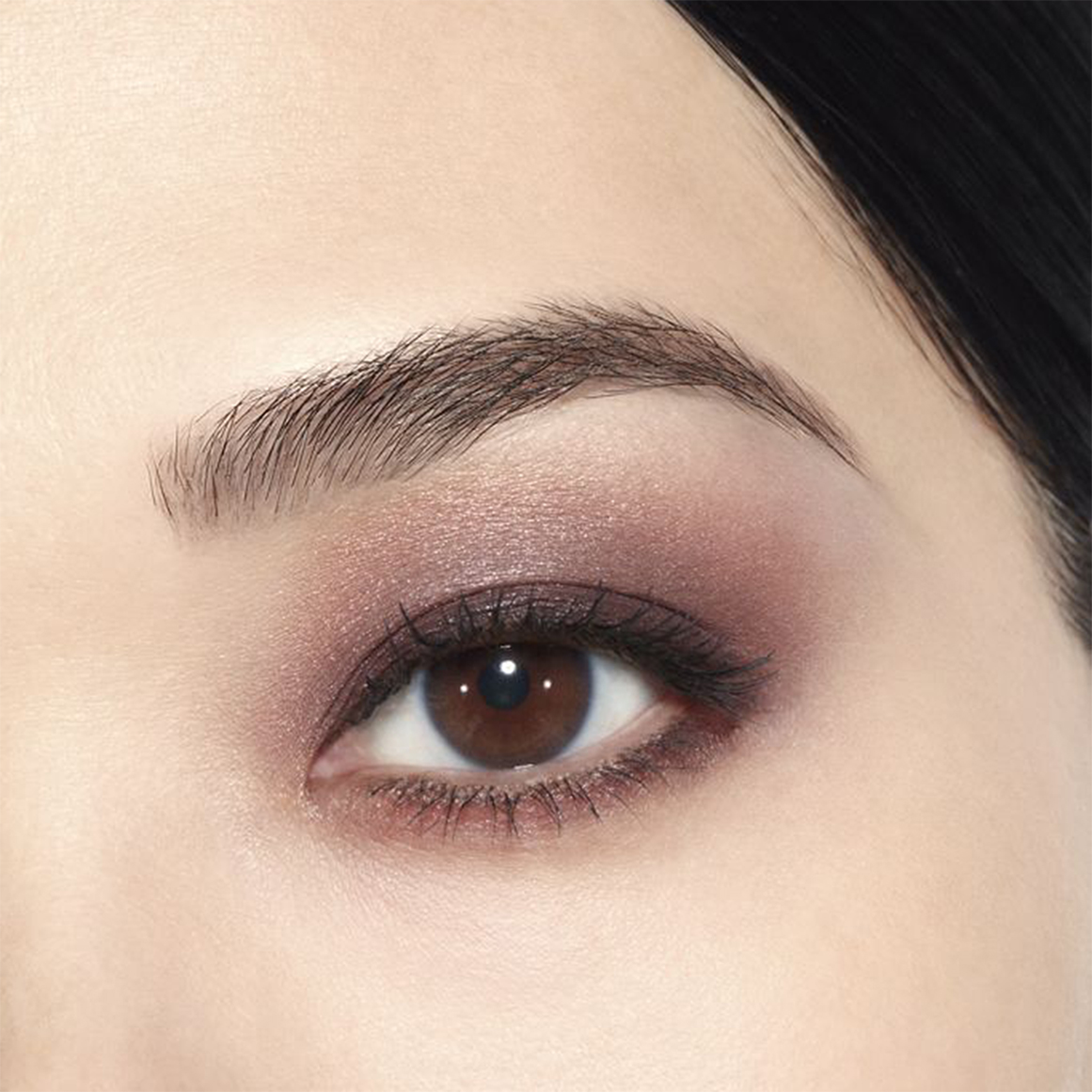 CHANEL LES 4 OMBRES Multi-Effect Quadra Eyeshadow | Woolworths.co.za