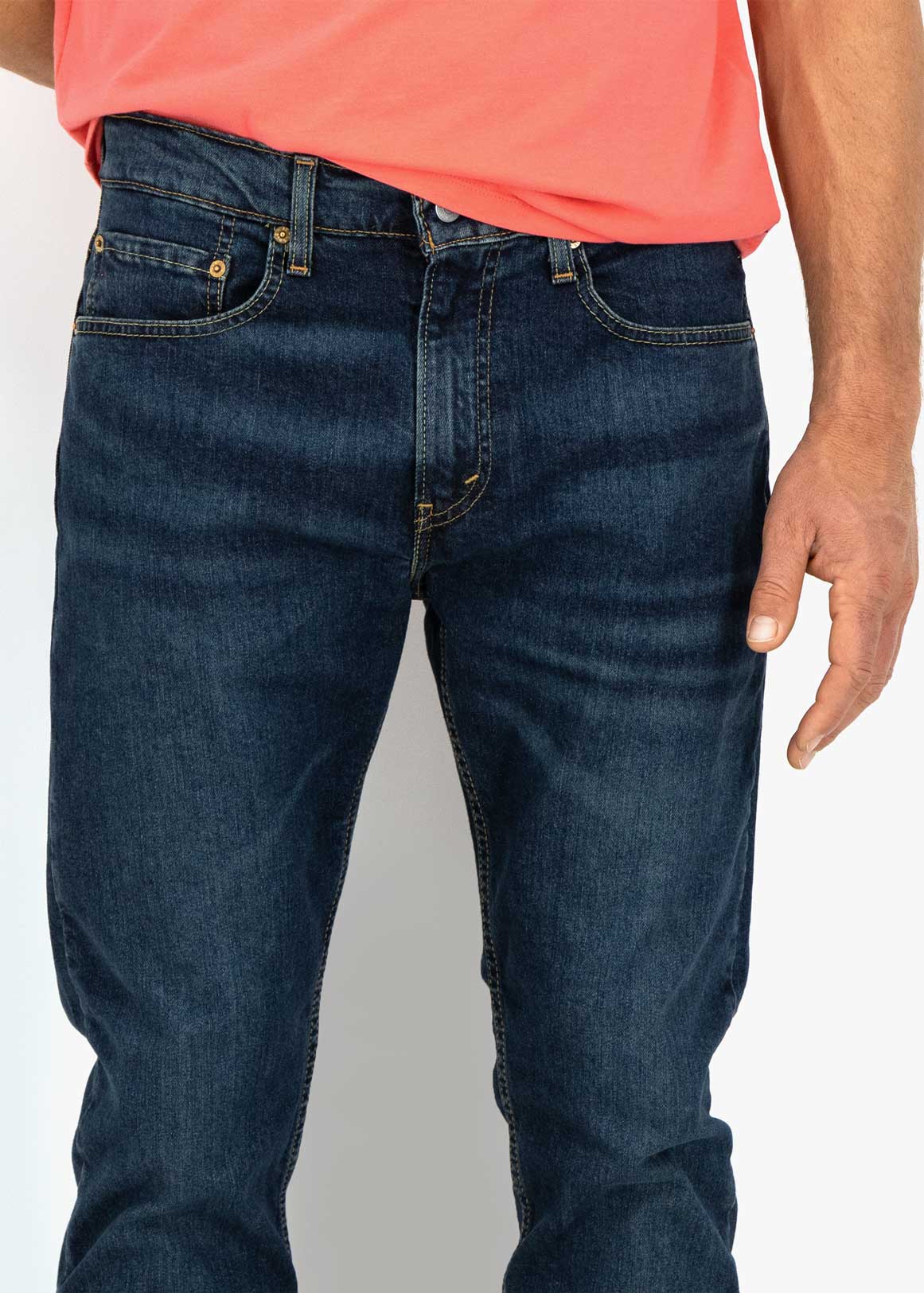 512™ Slim Tapered Fit Jeans 
