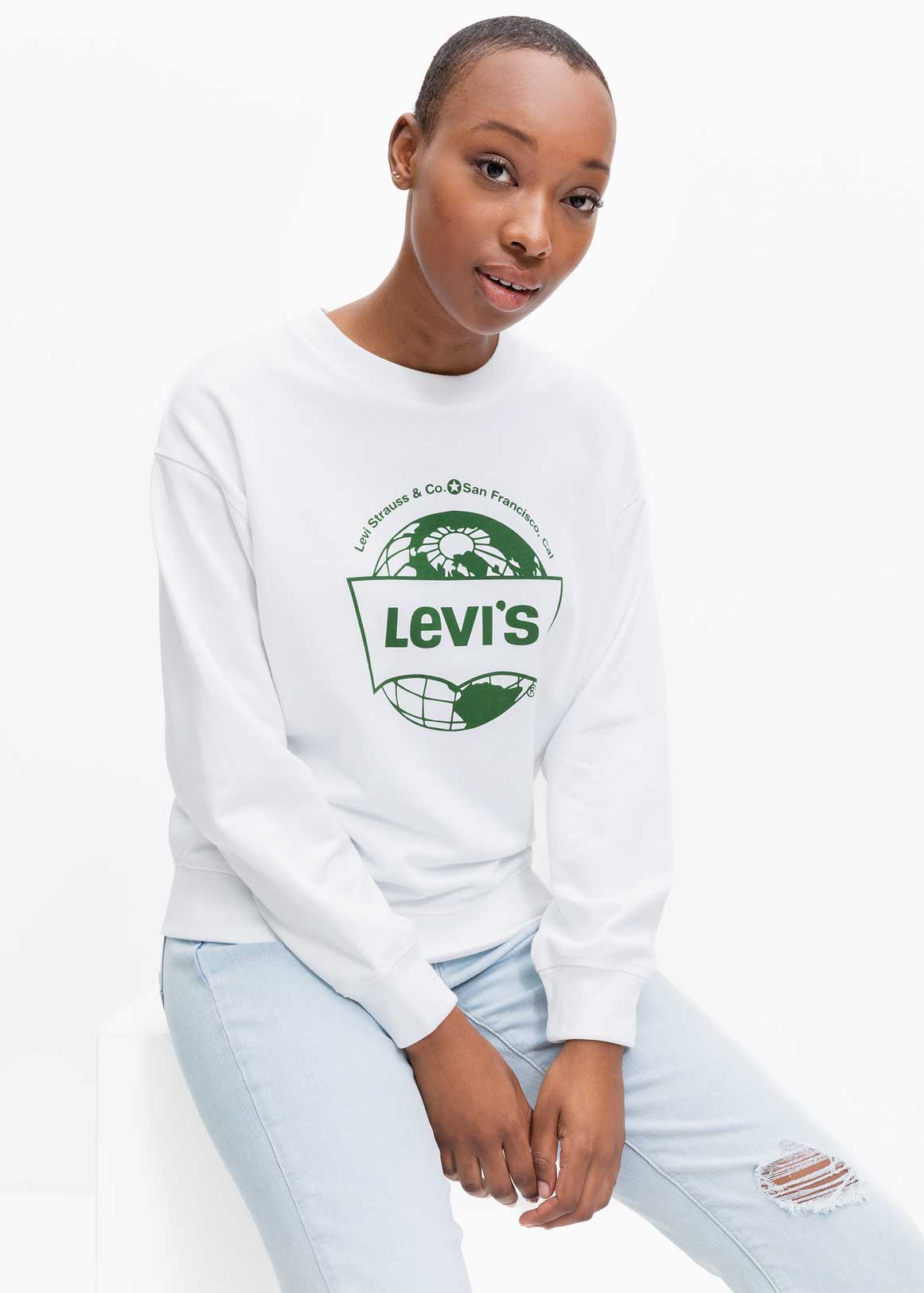 Levi white hotsell sweatshirt