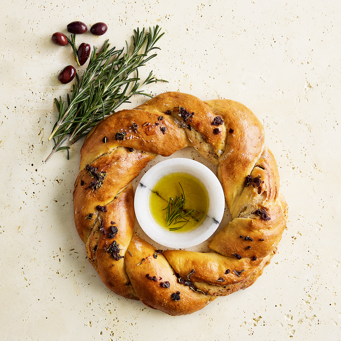 Christmas Wreath Bread Kit 450 g | Woolworths.co.za
