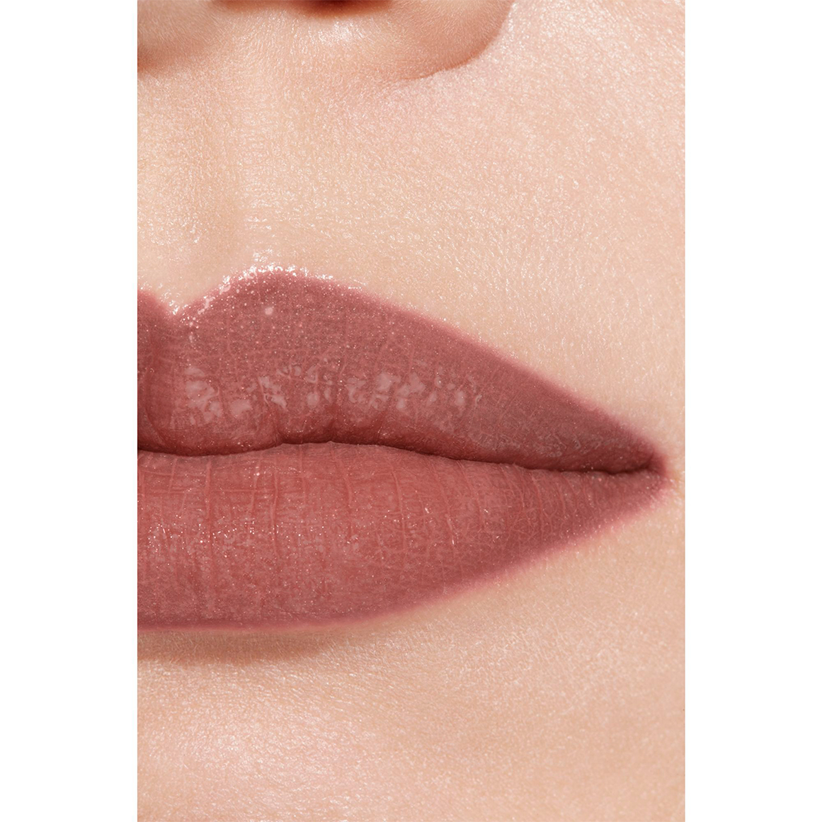 CHANEL ROUGE COCO BAUME Hydrating Conditioning Lip Balm