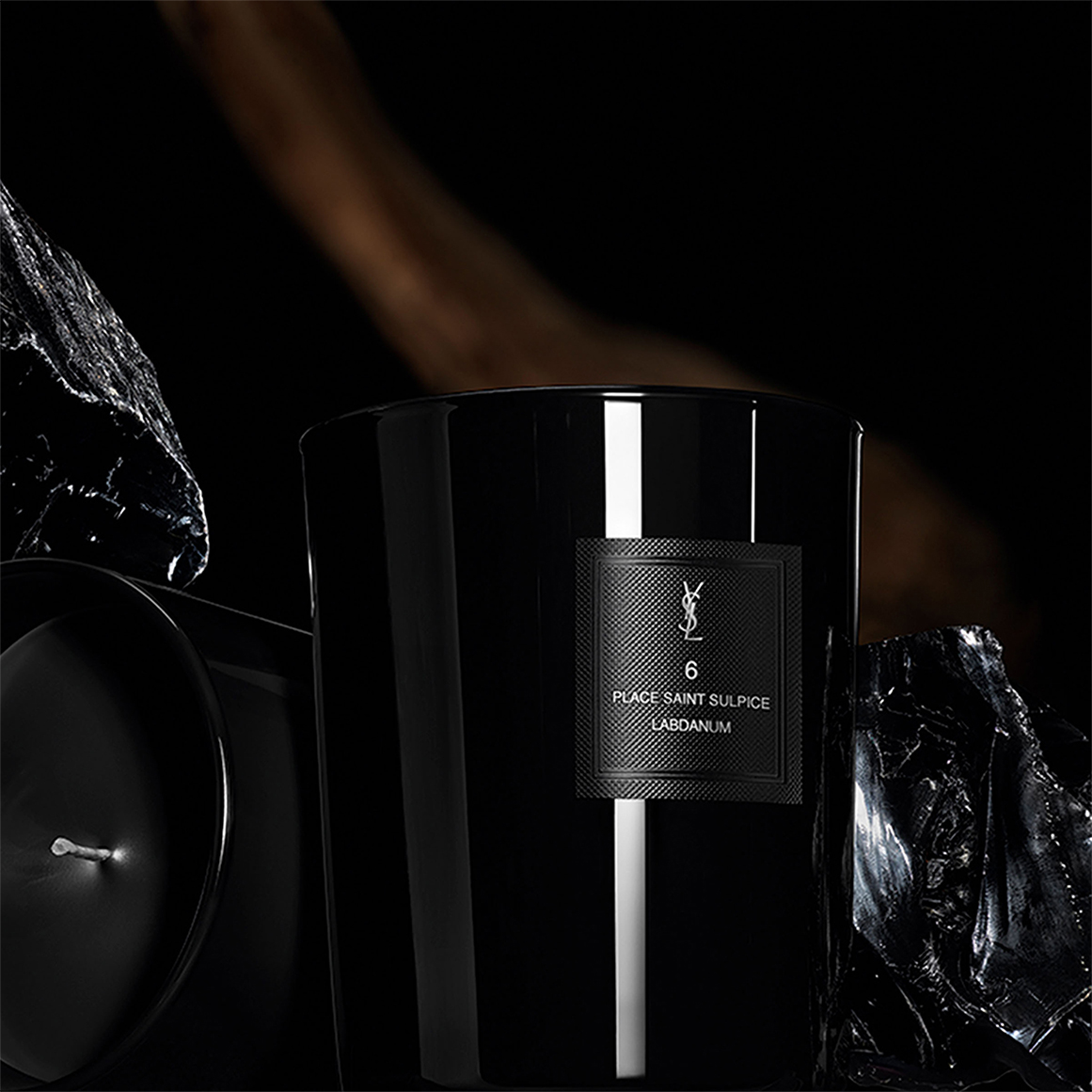 【最終価格】SAINT LAURENT PARIS 15aw L00 44 6 Place Saint Sulpice Labdanum Scented Candle | Woolworths.co.za