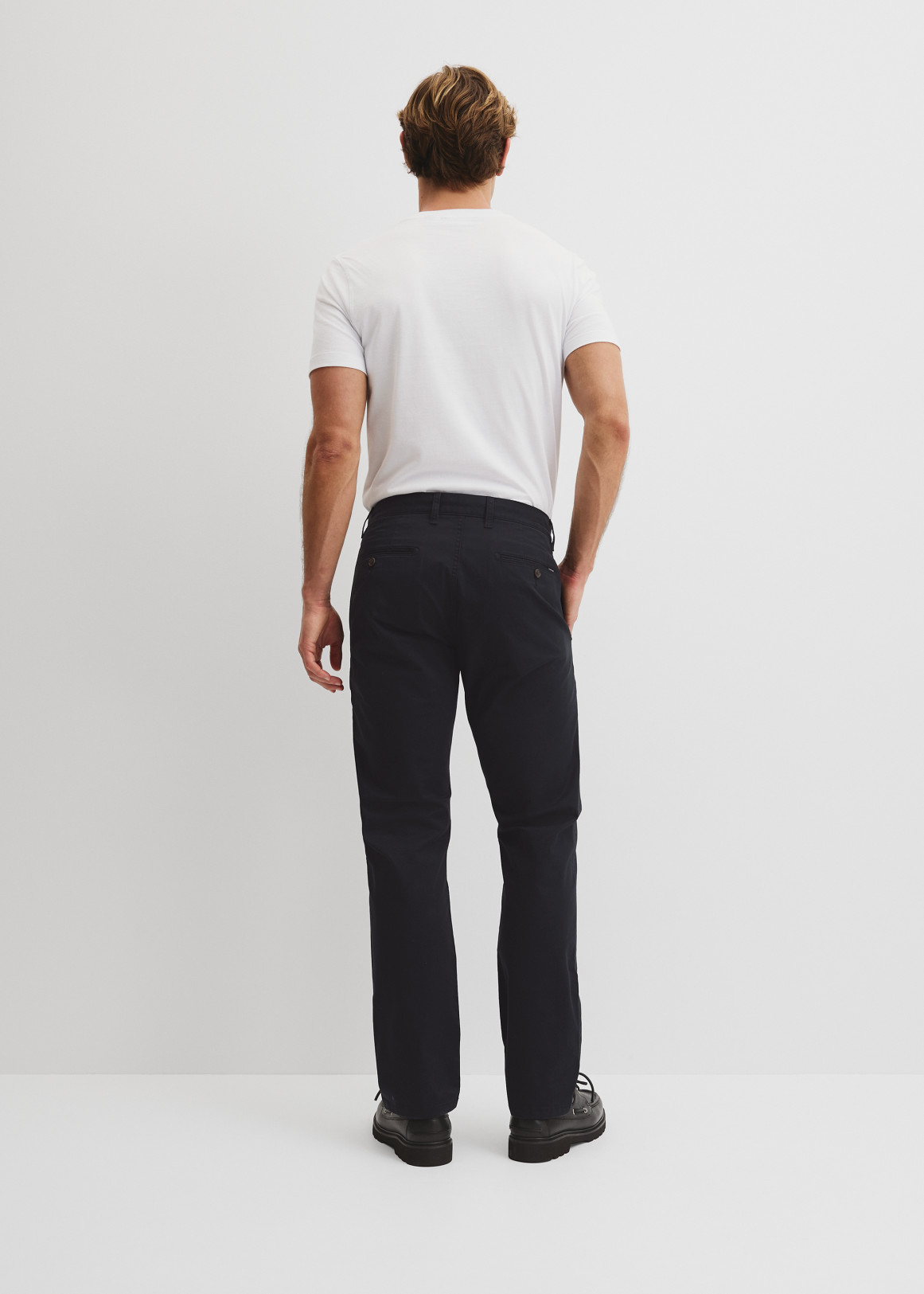 504509270_JETBLACK_detail4.jpg