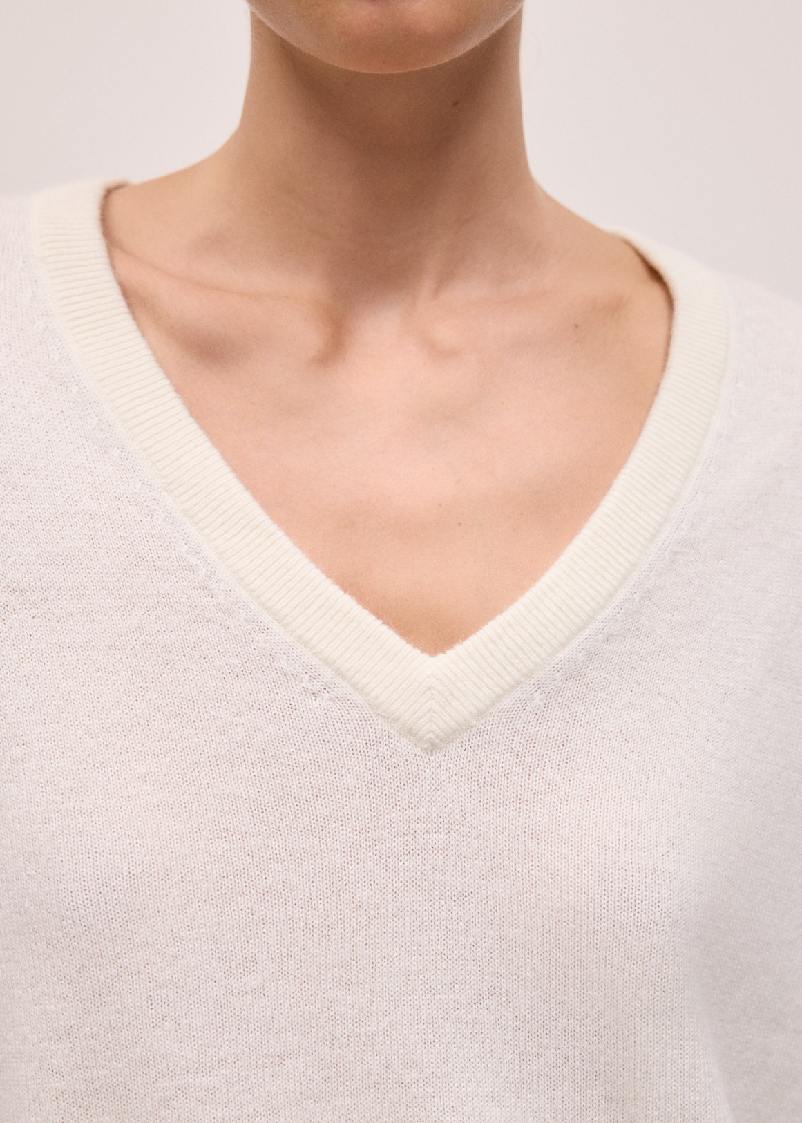 Cashmere Relaxed V-Neck | Woolworths.co.za