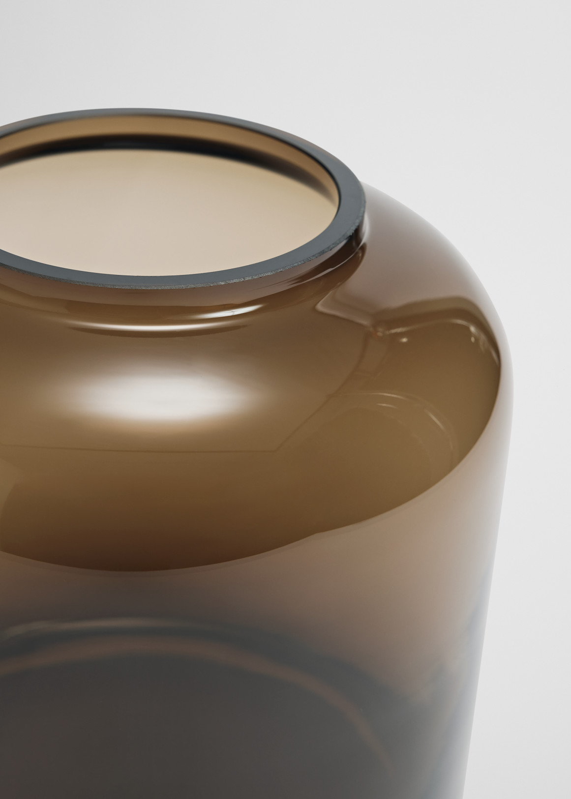 Dom Medium Glass Vase