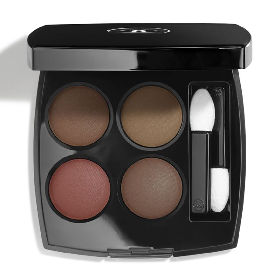 CHANEL LES 4 OMBRES Multi-Effect Quadra Eyeshadow | Woolworths.co.za