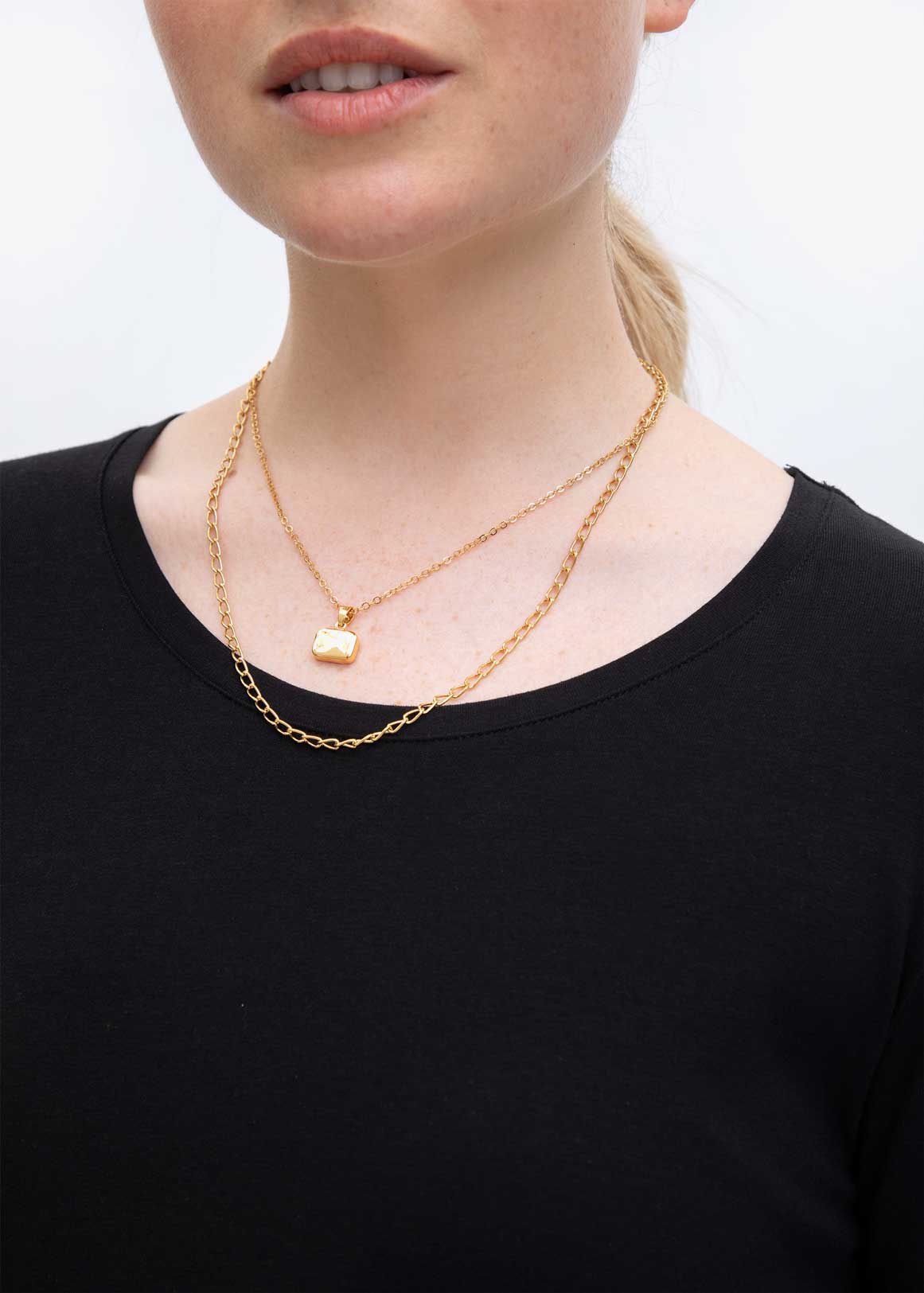Gold Plated Layered Rectangle Pendant Necklace