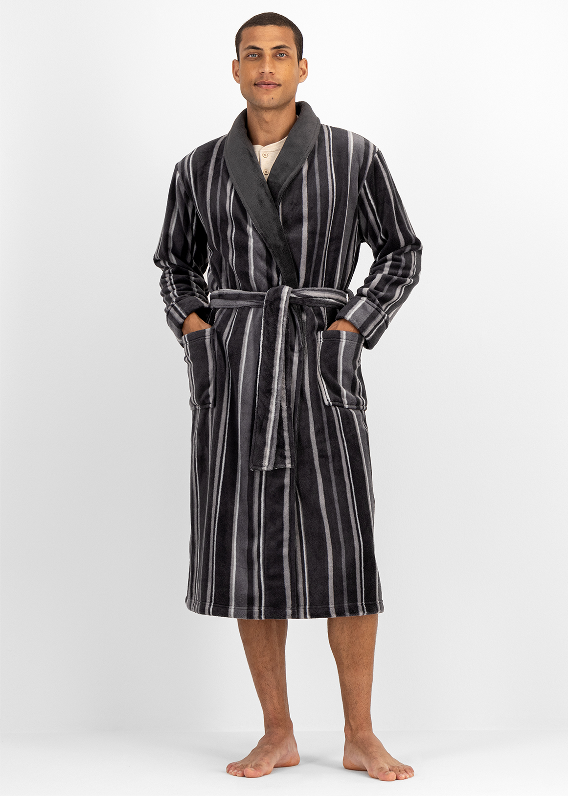 Woolworths Mens Grey Striped Gown Size S