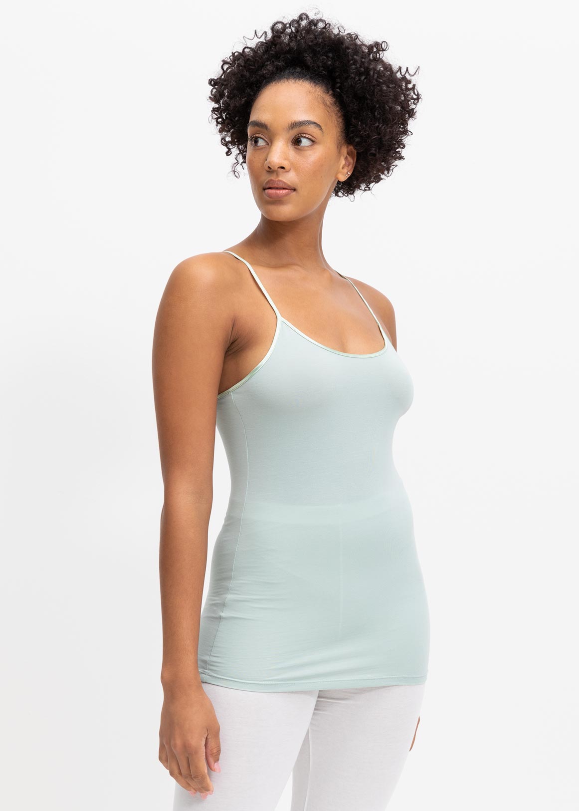 The Ultimate Guide to Finding the Best Thermal Shirts for Women