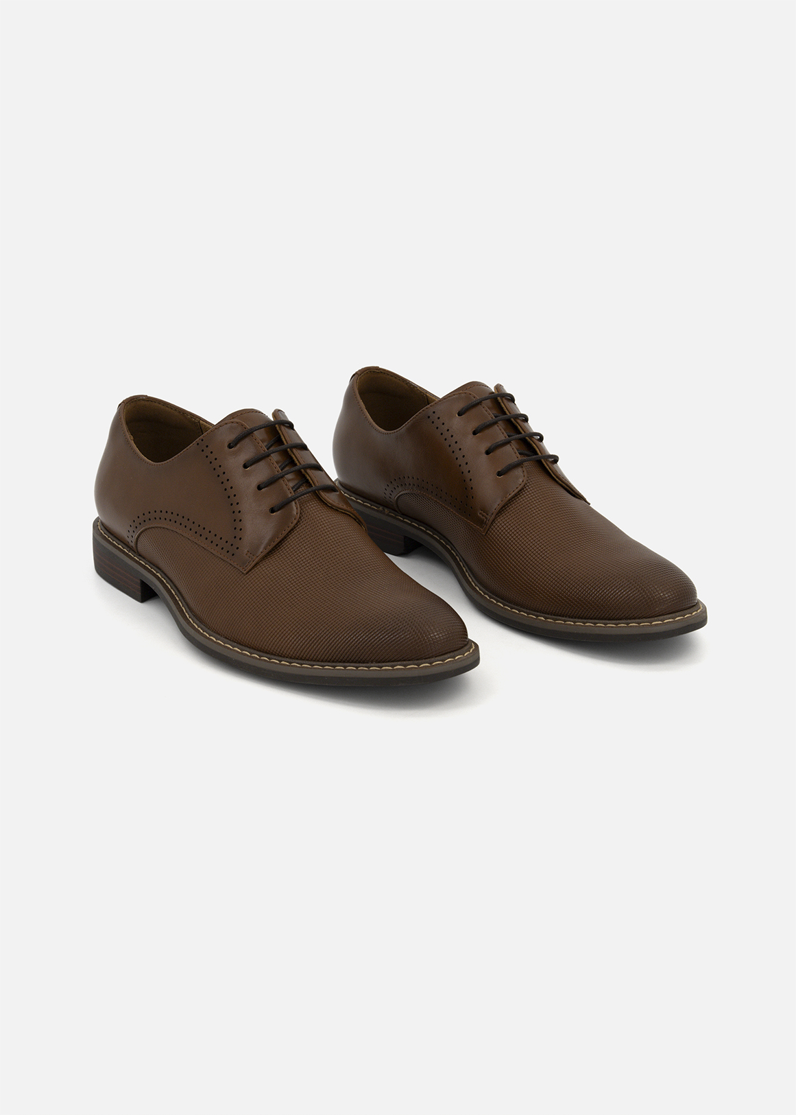 【美品】GENUINE LEATHER PLAIN DERBY SHOES Textured Inset Faux Leather Derby Shoes | Woolworths.co.za