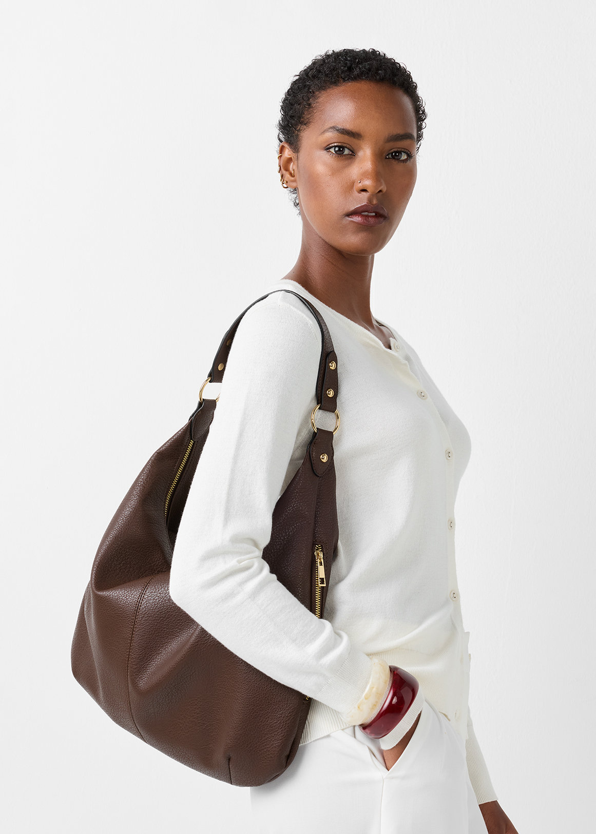 SANDERS hobo コラボ　Utility U Tip Side Zip Curved Hobo Bag | Woolworths.co.za