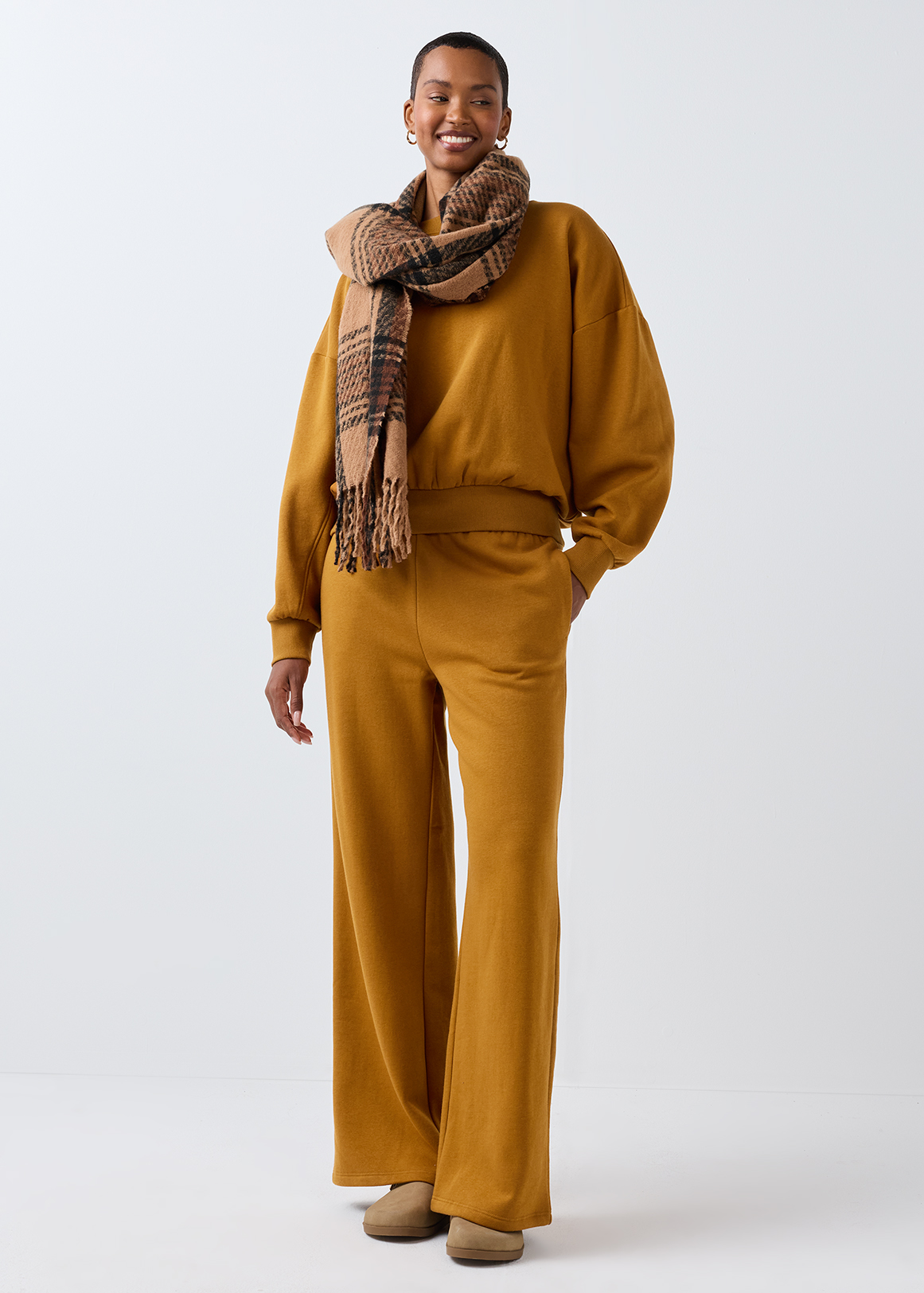 Fleece Wide Leg Track Pants | Woolworths.co.za